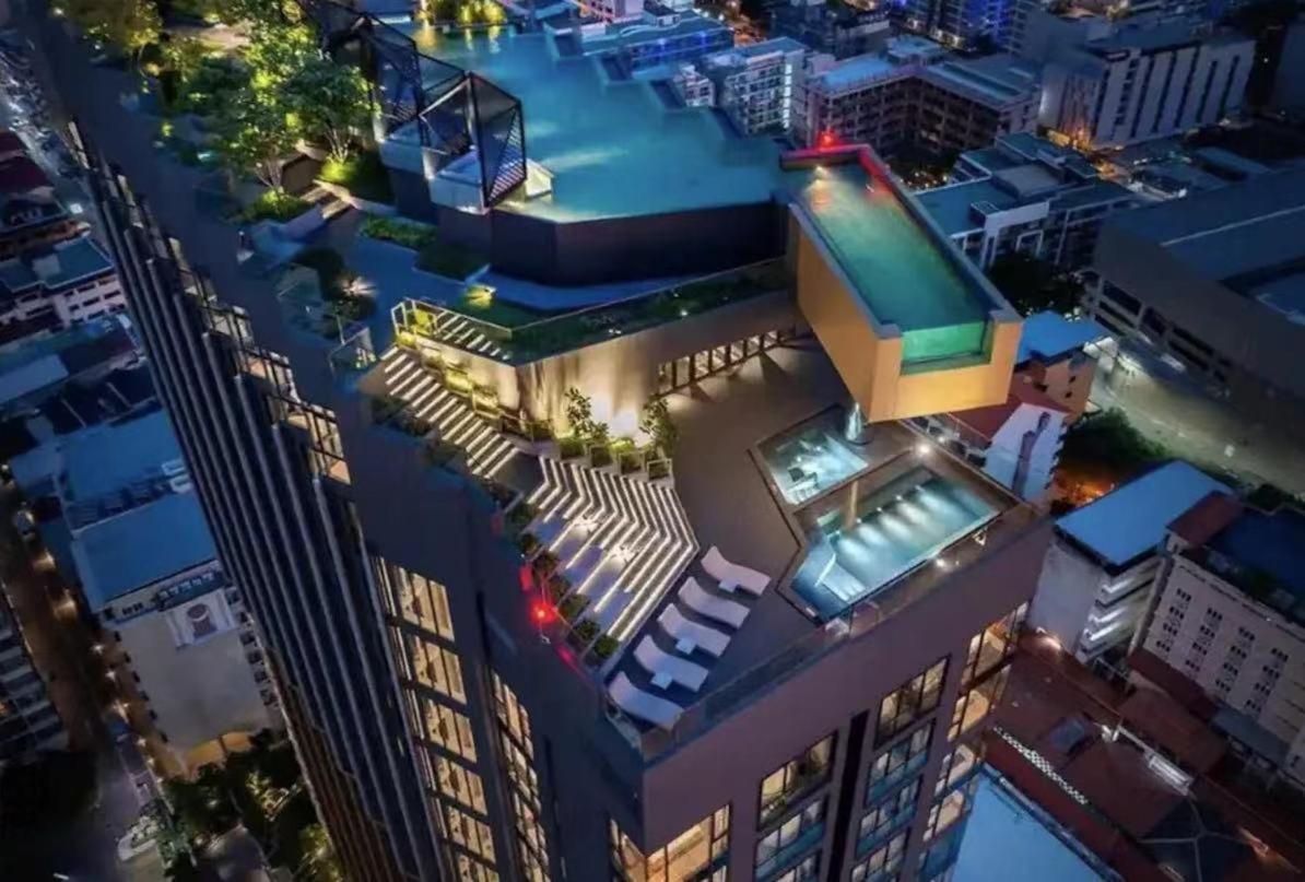 The Base Apartment Патая Екстериор снимка