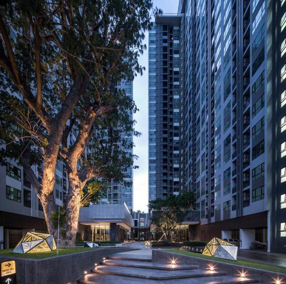 The Base Apartment Патая Екстериор снимка