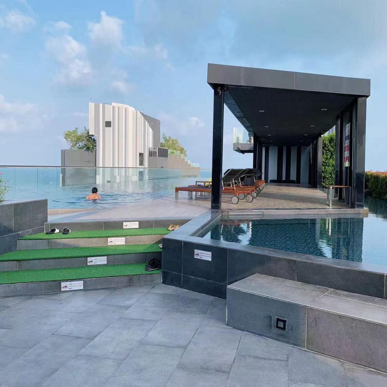 The Base Apartment Патая Екстериор снимка